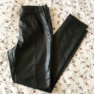 Andrew Marc New York Small Leather Pants